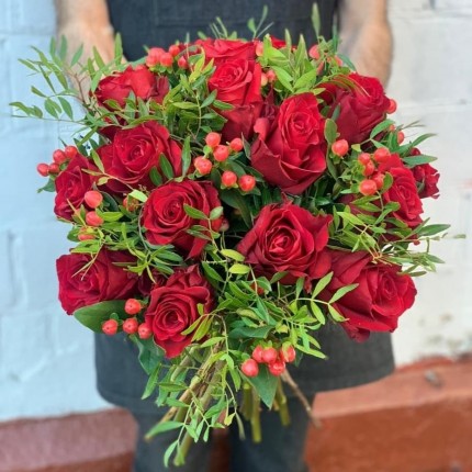Букет из красных роз "Огонь" - купить с доставкой в по Верхнебаканскому
